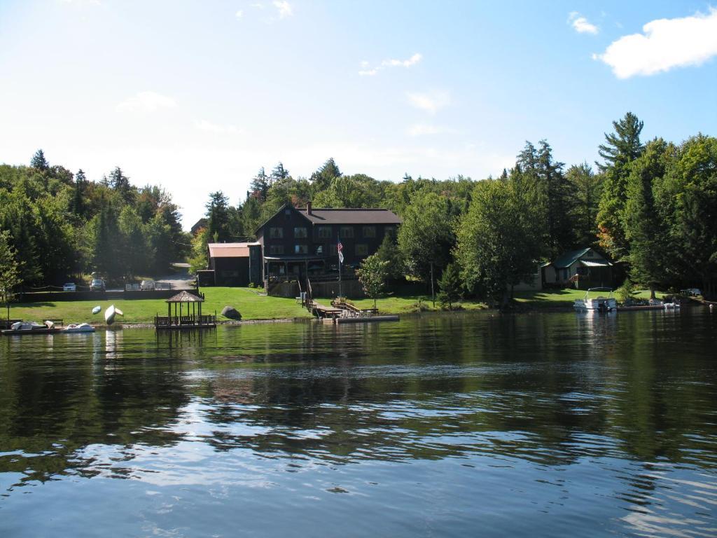 The Big Moose Inn Extérieur photo