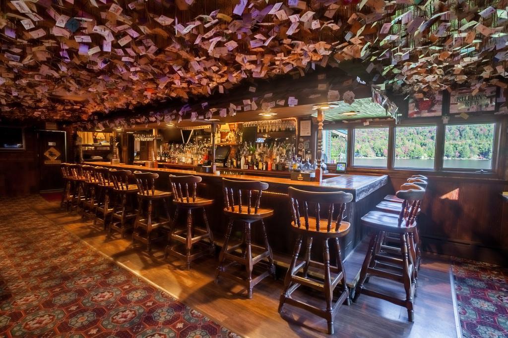 The Big Moose Inn Extérieur photo